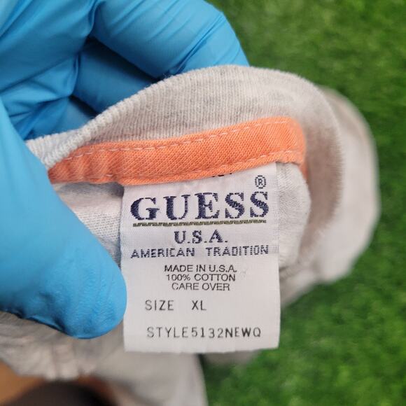 VTG 90s GUESS USA Made in USA Pocket T-Shirt Mens XL Boxy Fit Preppy - Picture 7 of 8